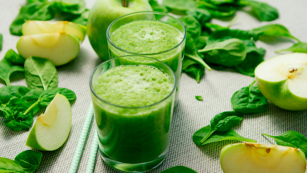 Spinach Smoothie Recipe: Fast, Easy & High in Protein